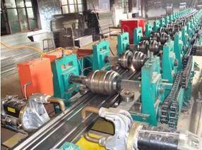 冷彎成型設(shè)備-冷彎成型機(jī)械-冷彎型鋼設(shè)備_山東永威機(jī)械設(shè)備